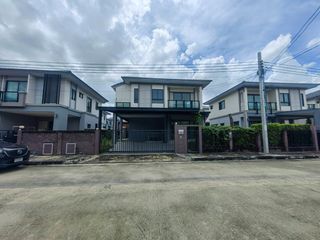 For sale 3 Beds house in Min Buri, Bangkok