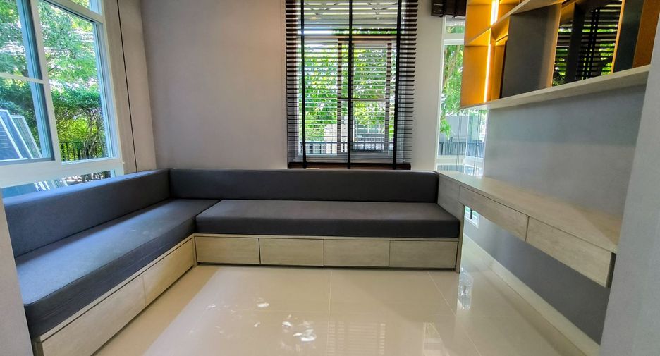 For sale 4 bedrooms house in Bang Phli, Samut Prakan