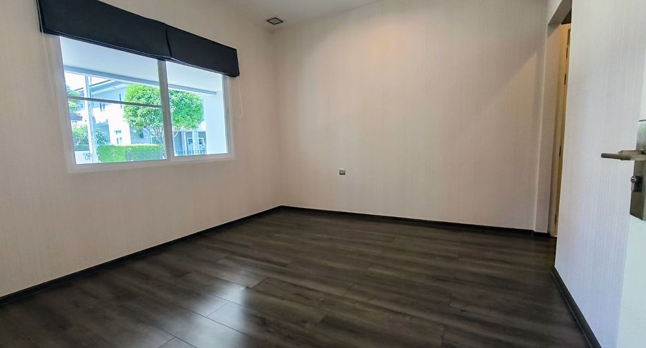 For sale 4 bedrooms house in Bang Phli, Samut Prakan
