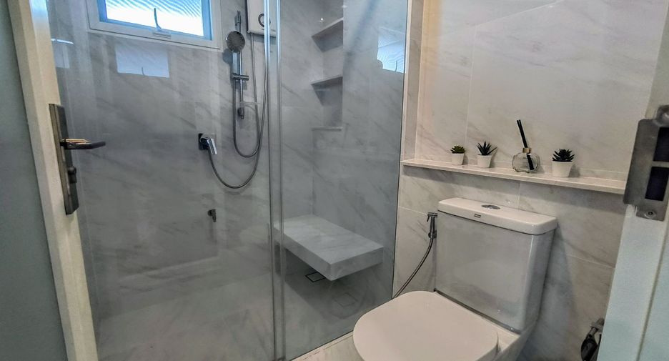 For sale 4 bedrooms house in Bang Phli, Samut Prakan