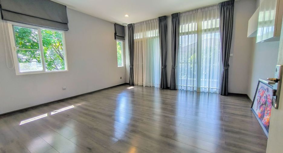 For sale 4 bedrooms house in Bang Phli, Samut Prakan