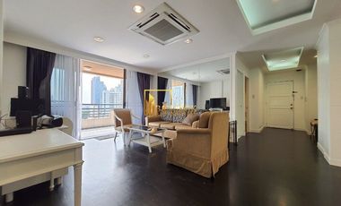 For rent 3 bedrooms condo in Khlong Toei, Bangkok
