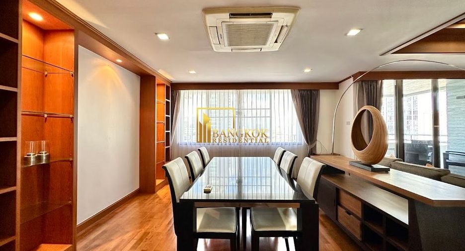 For rent 3 bedrooms condo in Khlong Toei, Bangkok
