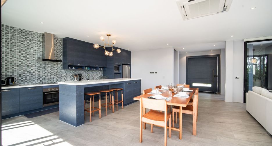For rent 3 bedrooms villa in Thalang, Phuket