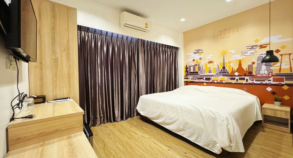 For sale 6 bedrooms retail Space in Don Mueang, Bangkok