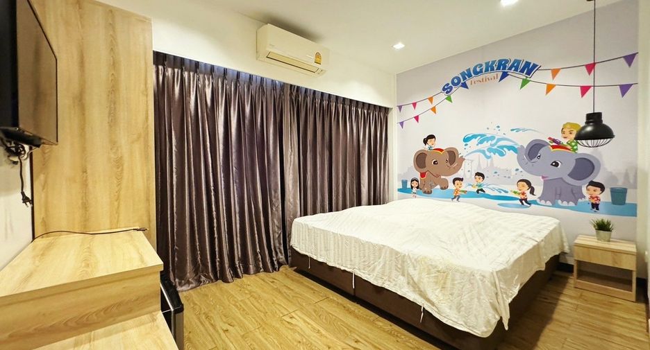 For sale 6 bedrooms retail Space in Don Mueang, Bangkok