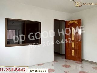 Gewerbefläche zum Kauf mit 2 Zimmer in Si Racha, Chonburi