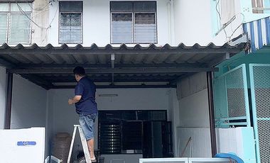 Продажа 1 кровать таунхаус в Pak Kret, Нонтабури