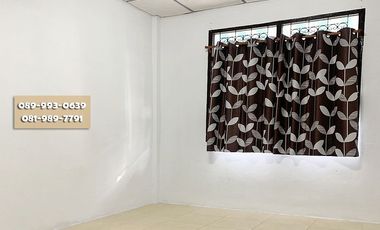 Продажа 1 кровать таунхаус в Pak Kret, Нонтабури