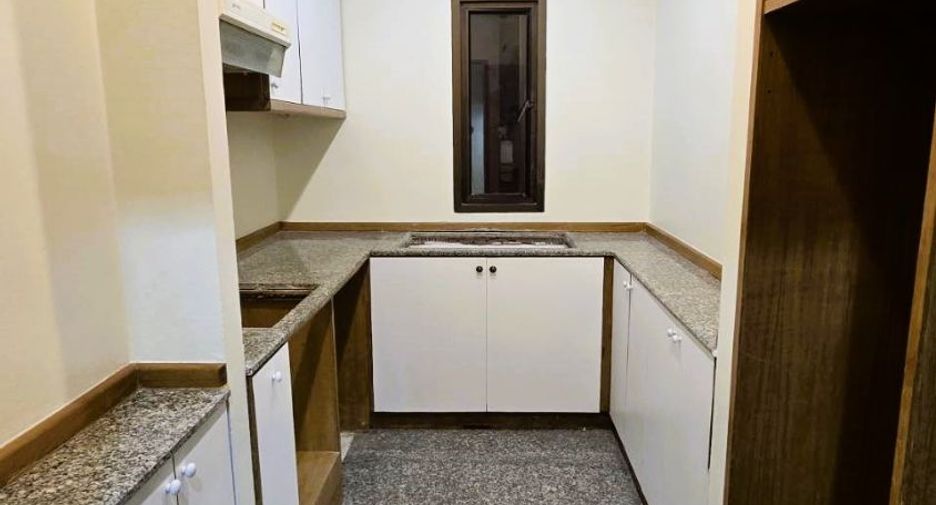 For sale 1 bed condo in Khlong San, Bangkok