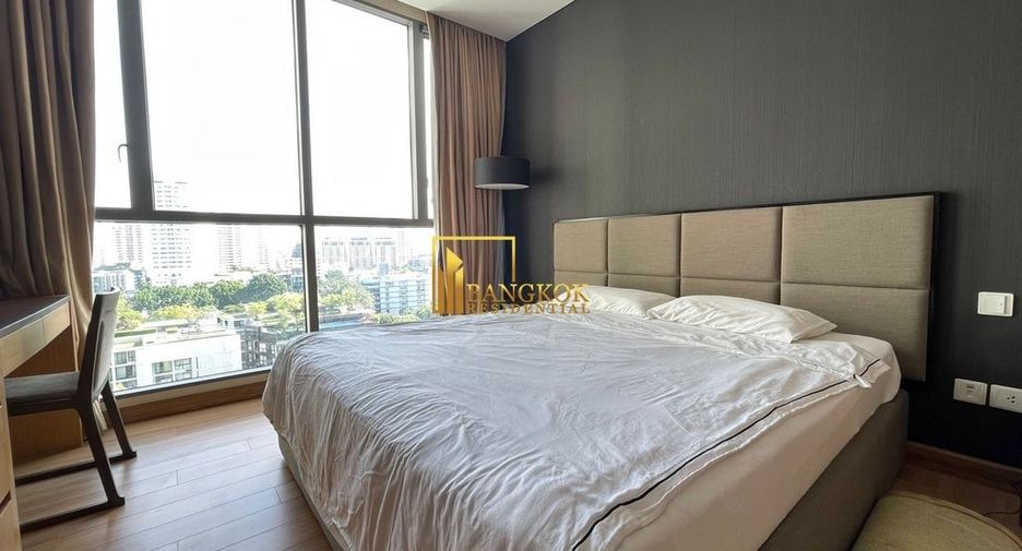 For rent 2 bedrooms condo in Khlong Toei, Bangkok