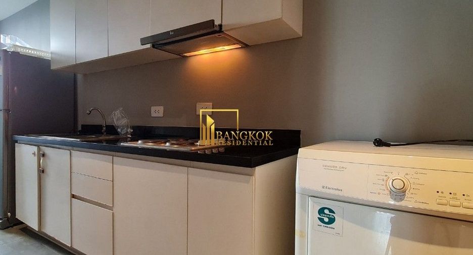 For rent 3 ベッドルーム condo in Khlong Toei, Bangkok