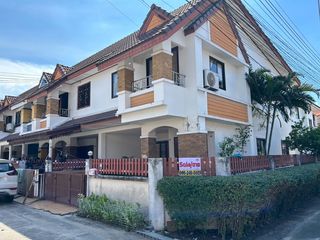 For sale 3 bed townhouse in Phan Thong, Chonburi