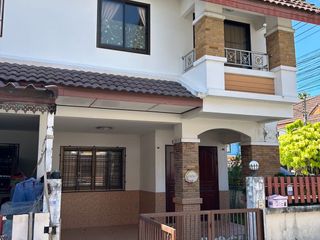 For sale 3 bed townhouse in Phan Thong, Chonburi