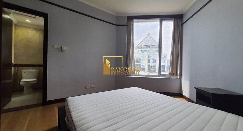 Condo en alquiler de 3 habitaciones en Pathum Wan, Bangkok