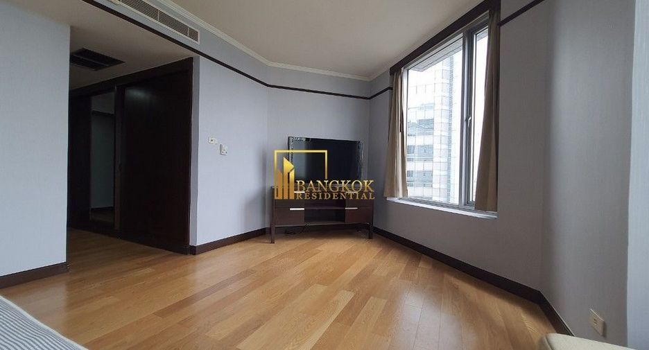 Condo en alquiler de 3 habitaciones en Pathum Wan, Bangkok