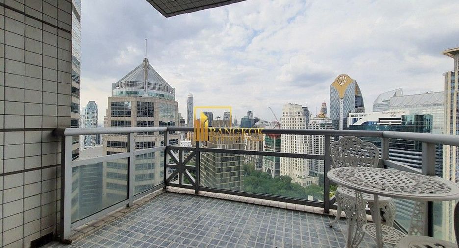 Condo en alquiler de 3 habitaciones en Pathum Wan, Bangkok