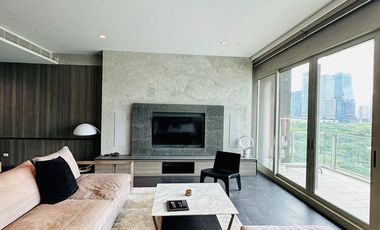 For rent 2 bedrooms condo in Pathum Wan, Bangkok