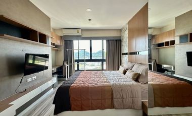 For sale 1 bed condo in Si Racha, Chonburi