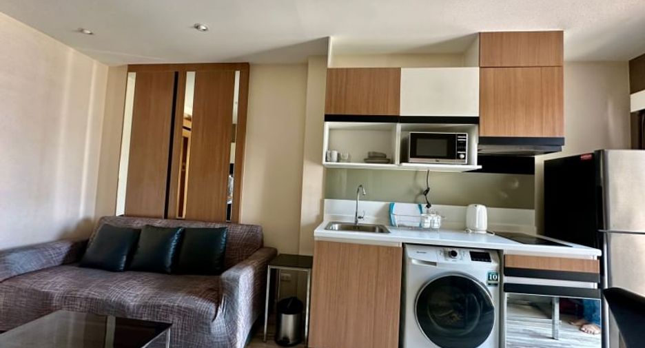 Wohnung zum Kauf mit 1 Zimmer in Si Racha, Chonburi