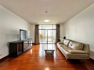 For rent 2 bedrooms condo in Pathum Wan, Bangkok
