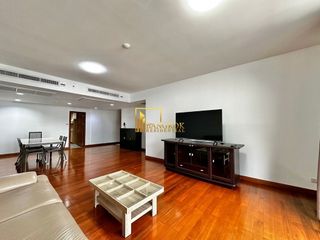 For rent 2 bedrooms condo in Pathum Wan, Bangkok