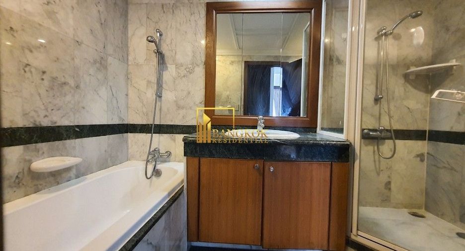 Condo en alquiler de 2 habitaciones en Pathum Wan, Bangkok