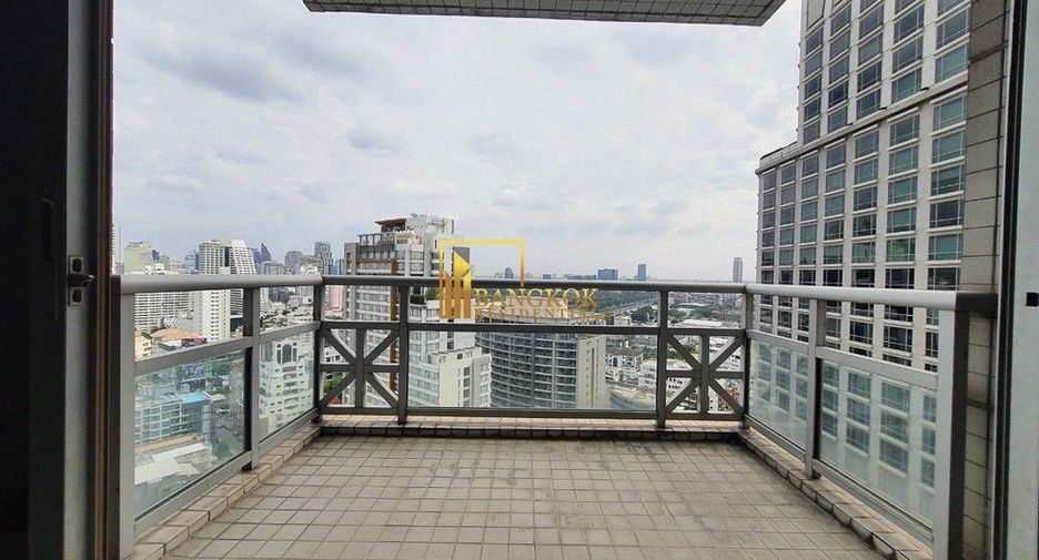 Condo en alquiler de 2 habitaciones en Pathum Wan, Bangkok