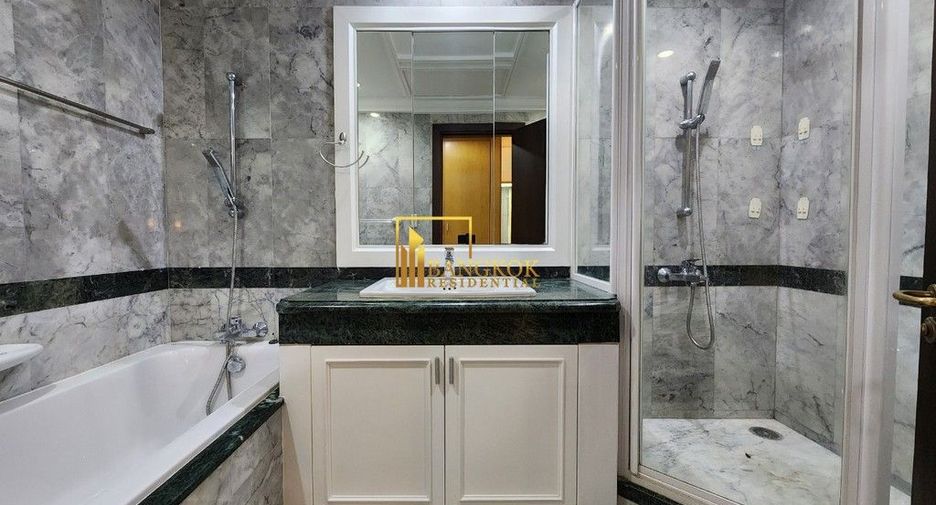 Condo en alquiler de 2 habitaciones en Pathum Wan, Bangkok