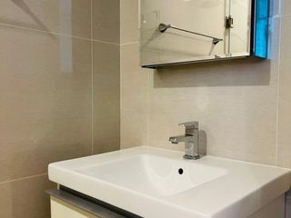 For sale studio condo in Khlong Toei, Bangkok