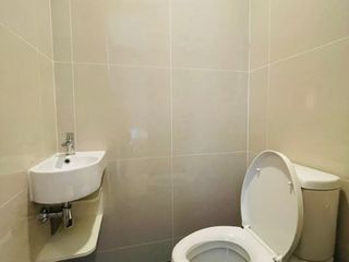 For sale studio condo in Khlong Toei, Bangkok