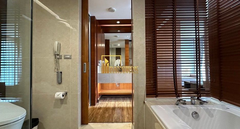 Apartamento con servicios en alquiler de 2 habitaciones en Huai Khwang, Bangkok