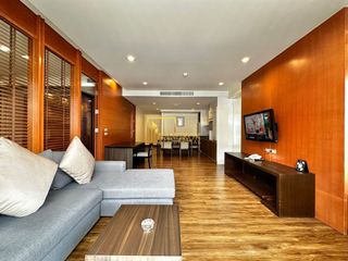 Apartamento con servicios en alquiler de 2 habitaciones en Huai Khwang, Bangkok