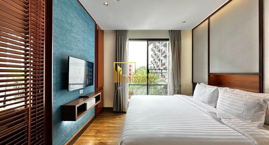 For rent 1 bed serviced apartment in Huai Khwang, Bangkok
