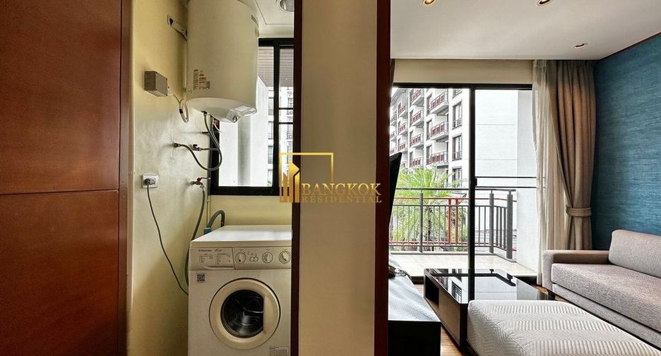 For rent 1 bed serviced apartment in Huai Khwang, Bangkok