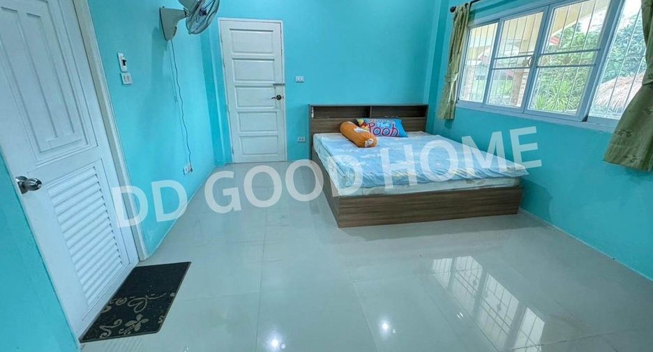 Haus zum Kauf mit 3 Zimmer in Mueang Surin, Surin