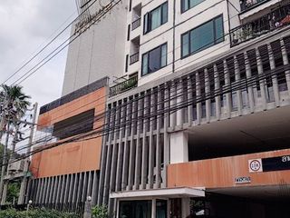 出售 1 卧室 公寓 在 Bang Phlat, 曼谷