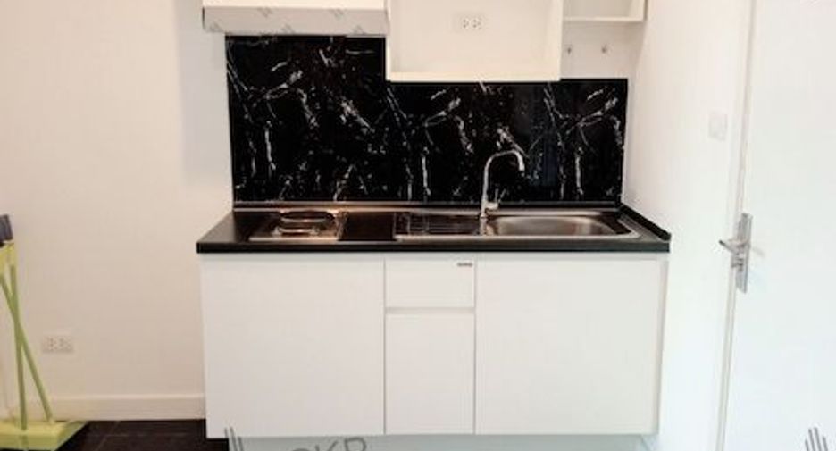 For sale 1 bed condo in Bang Phlat, Bangkok