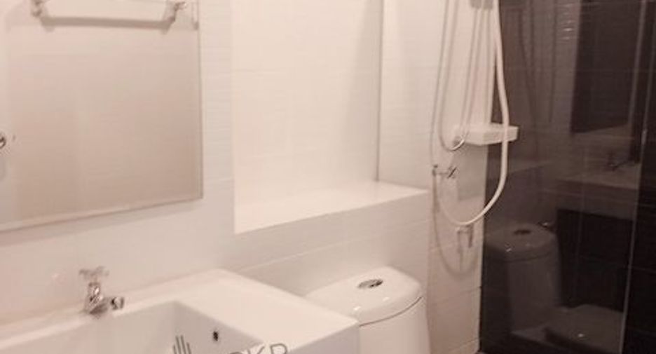 For sale 1 bed condo in Bang Phlat, Bangkok