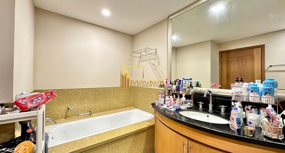 À louer et à vendre 2 chambres condo à Sathon, Bangkok