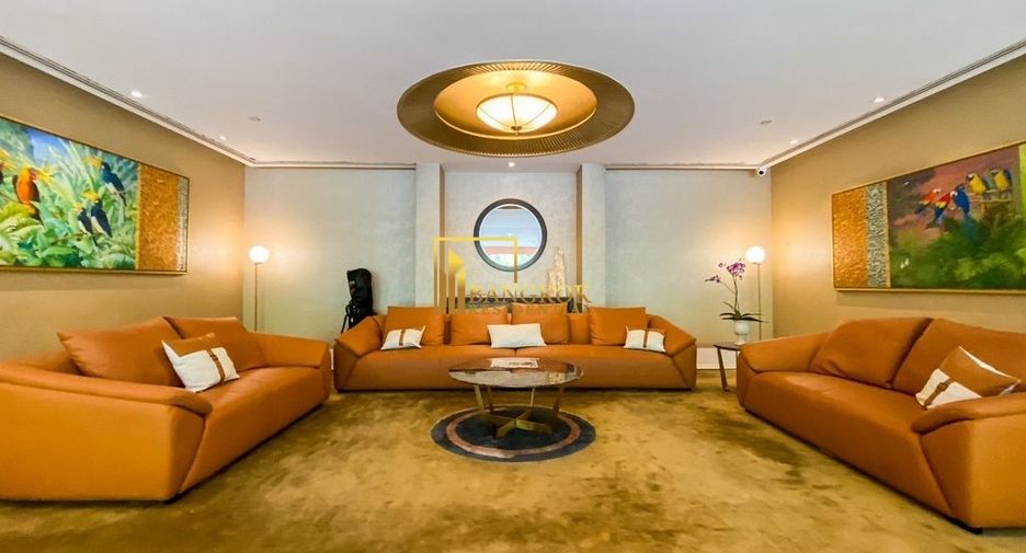 For rent 3 bedrooms condo in Sathon, Bangkok
