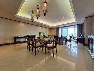 À louer 3 chambres condo à Sathon, Bangkok