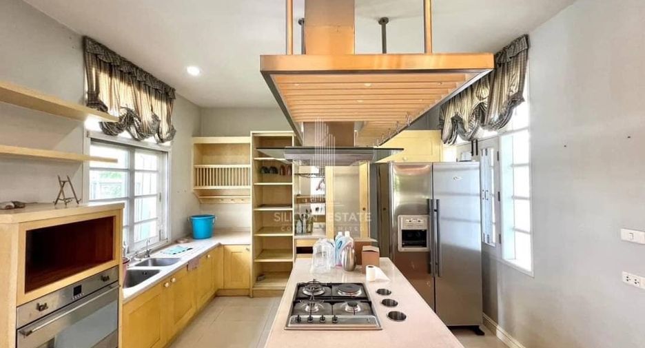 À vendre 2 chambres maison à Mueang Nonthaburi, Nonthaburi