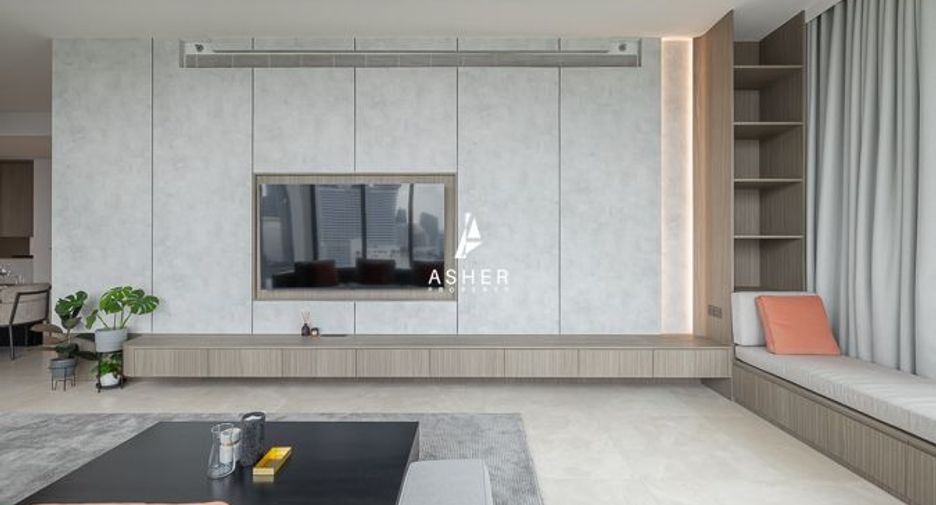 For rent 2 bed condo in Khlong San, Bangkok