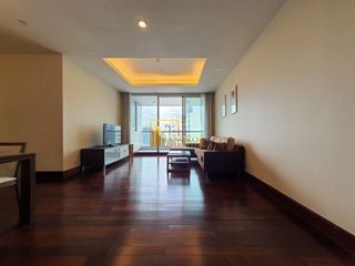 À louer 3 chambres condo à Sathon, Bangkok