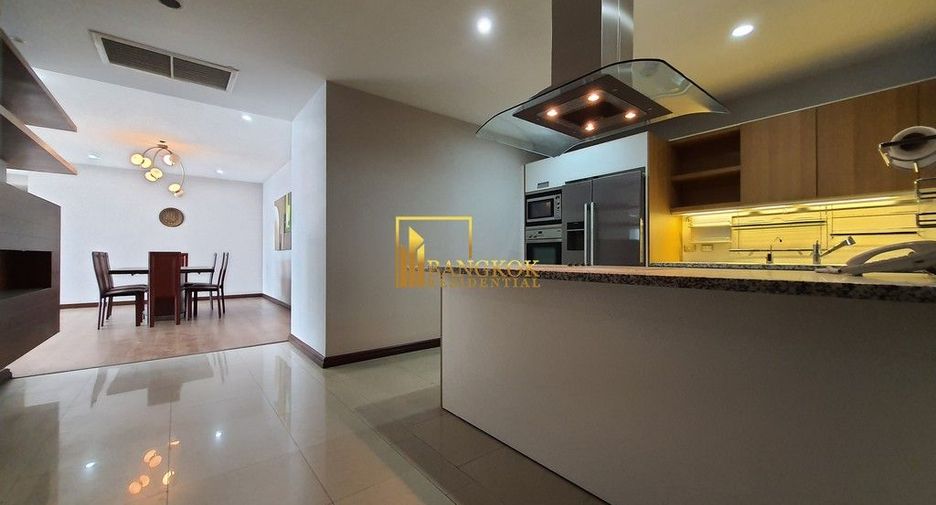 À louer 3 chambres condo à Sathon, Bangkok
