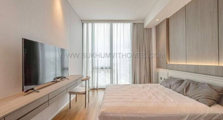 For rent 2 bed condo in Khlong San, Bangkok