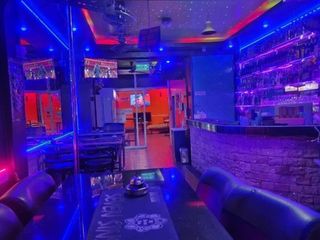 For rent 8 bed retail Space in Bang Lamung, Chonburi