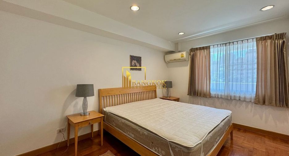 Condo en alquiler de 3 habitaciones en Watthana, Bangkok