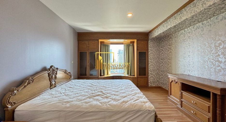Condo en alquiler de 3 habitaciones en Watthana, Bangkok